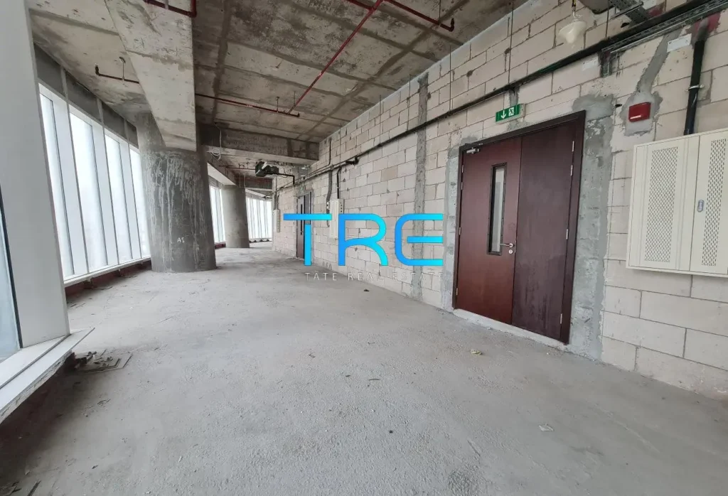 Fitted Reem Island Omega12