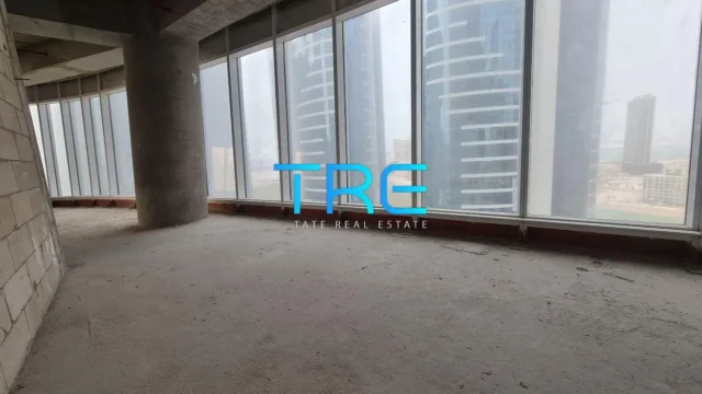 Fitted Reem Island Omega16