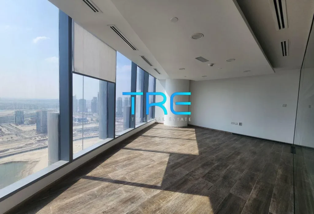 Fitted Reem Island14