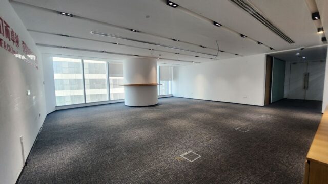 8a8c5b79-4202-4218-9ac1-dbd99e1af018