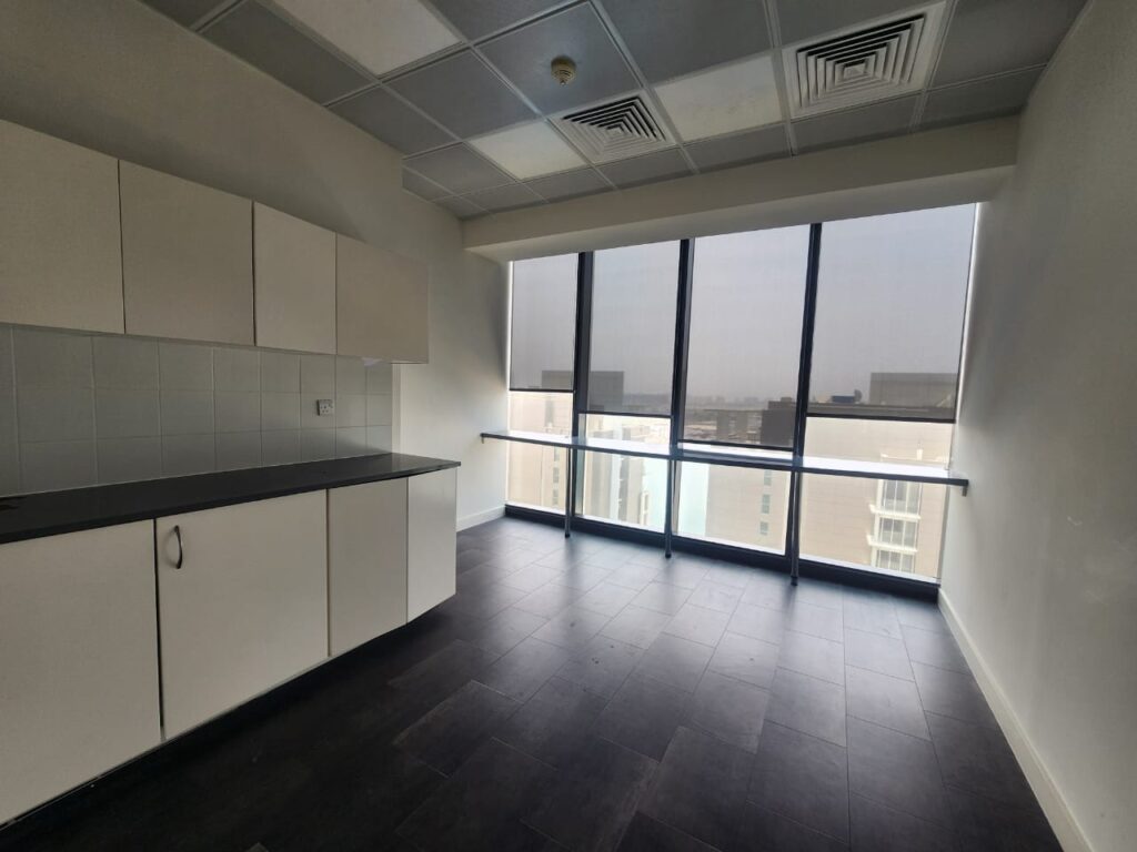 8acd3990-e0d2-4732-8b0e-8788c3b15453